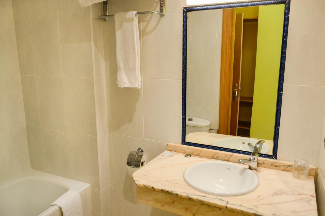 Alda Via De La Plata Rooms La Baneza Ngoại thất bức ảnh
